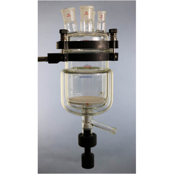 Jacketed reactor with fused-in glass filter plate P3